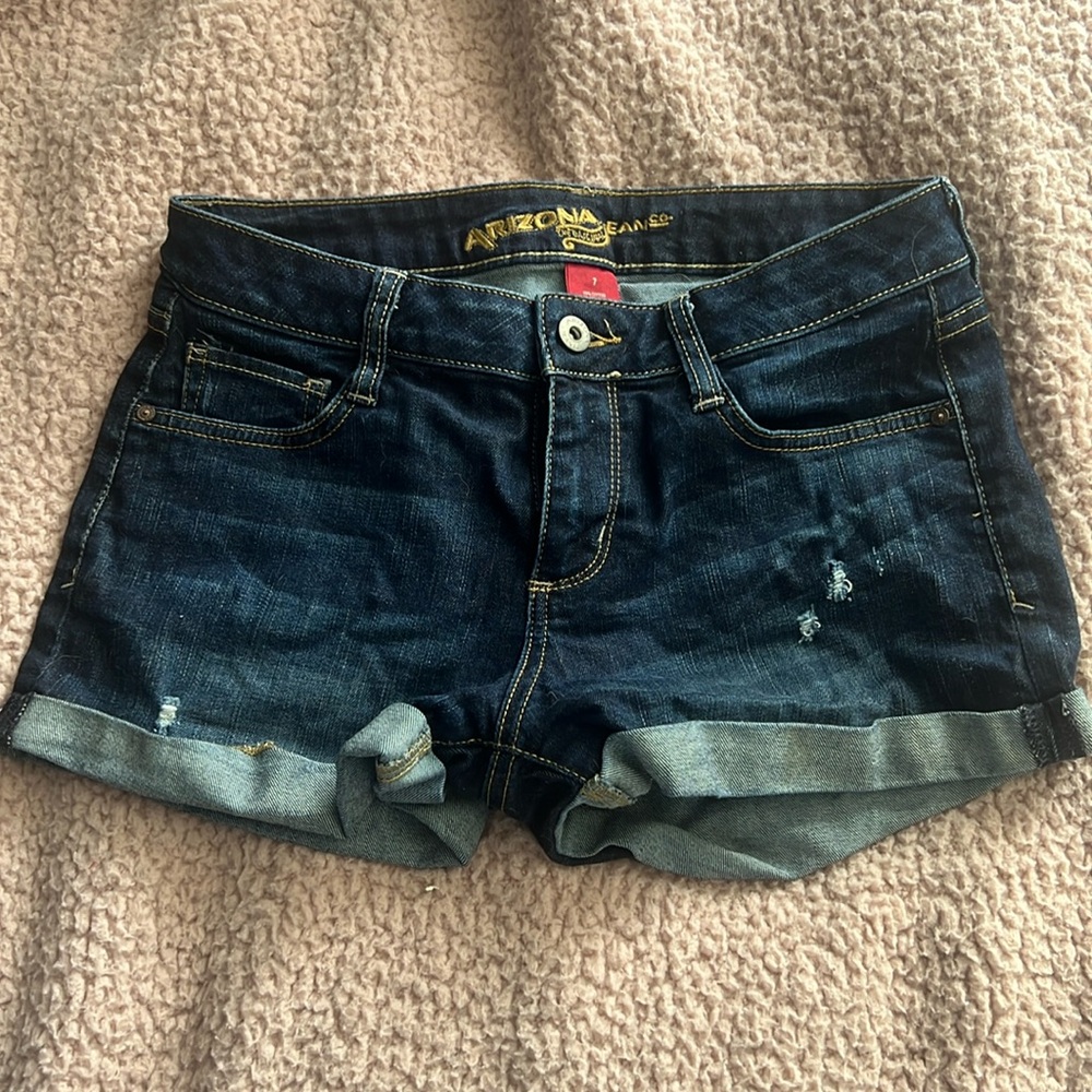 ARIZONA JEAN CO. Low Rise Blue Jean Shorts Size 7